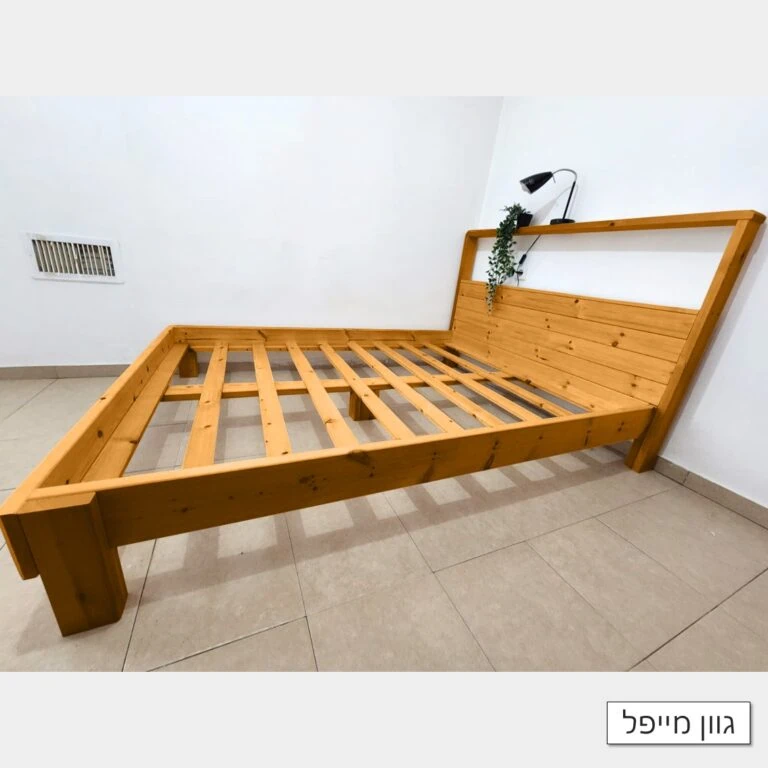 בסיס מיטה עם ראש מיטה דגם "ירדן" בגוון מייפל חום-אדמדם