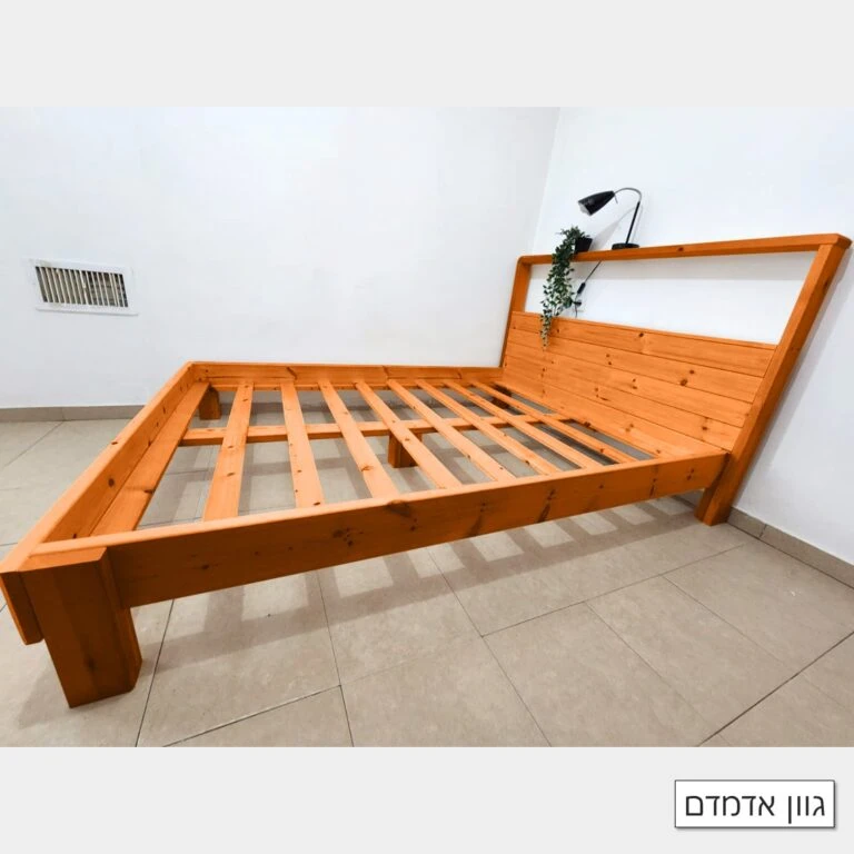 בסיס מיטה עם ראש מיטה דגם "ירדן" בגוון אדמדם