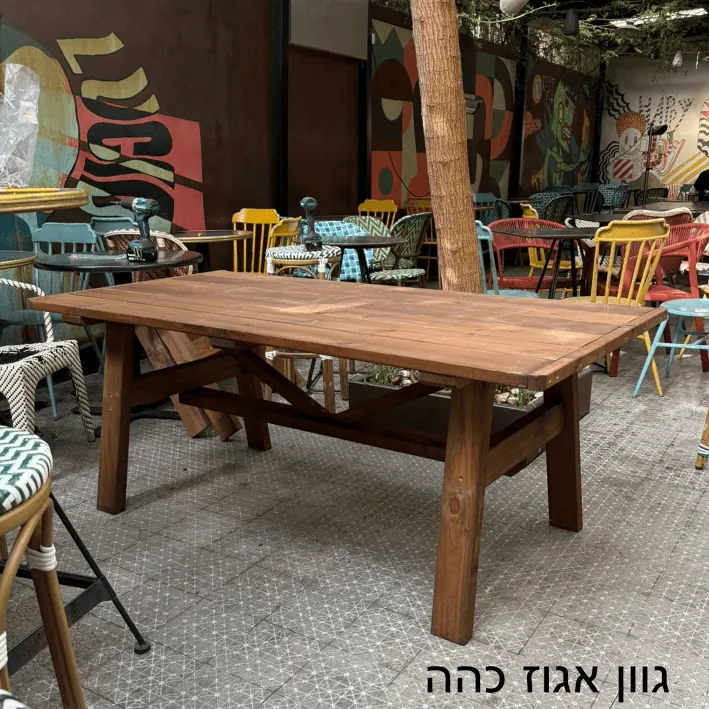 שולחן חוץ מעץ להרכבה עצמית דגם דן בגוון אגוז כהה